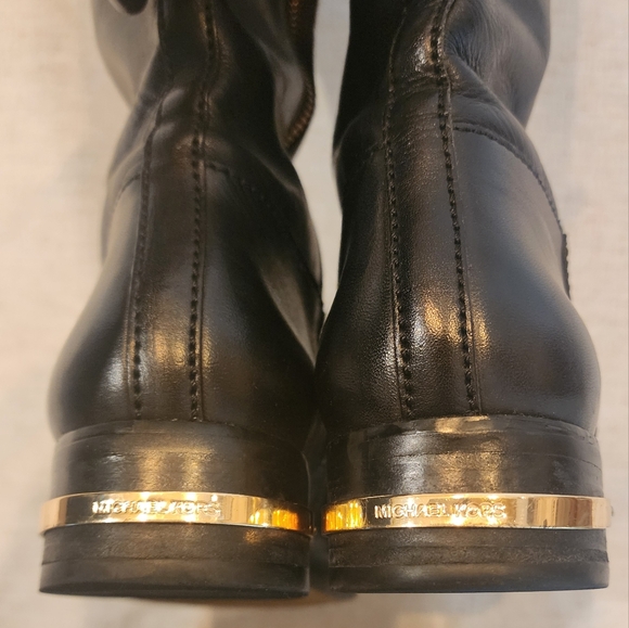 MK Michael Kors black Leather Boots, Size 8M - Picture 9 of 13